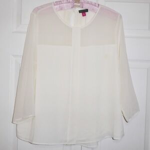 WOMENS VINCE CAMUTO IVORY SHEER TOP FLOWY 3/4 SLEEVE BUTTON DRESSY CHIFFON M